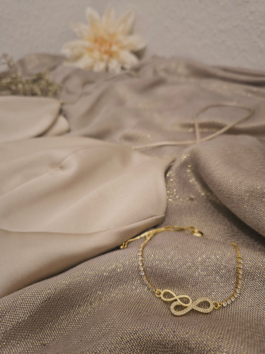 Armband mit Unendlichkeit-Motiv