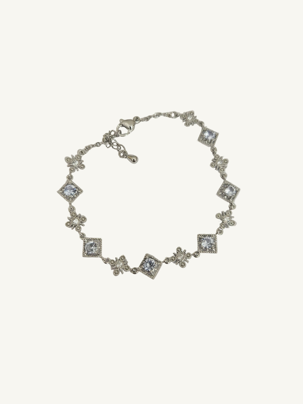Blumen-Armband mit funkelnden Zirkonia-Steinen, Silber